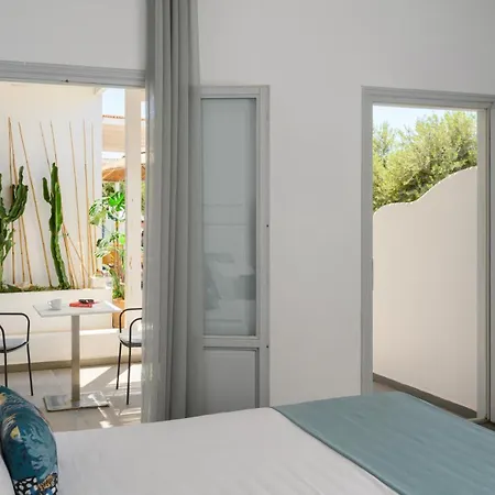 Impressive One Hotel Ormos Athinios Exterior photo